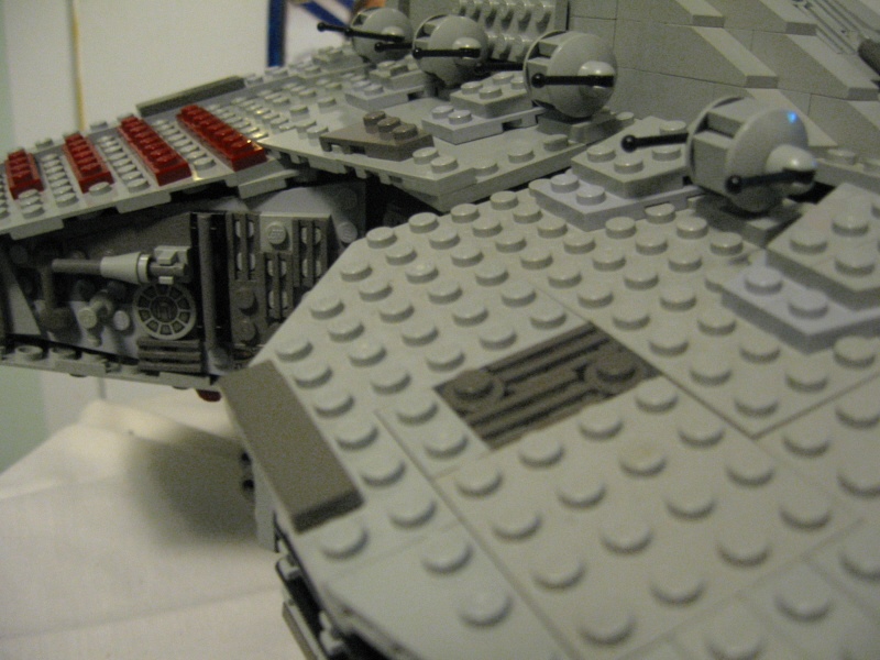 12venator_sd_side_detail_2.jpg