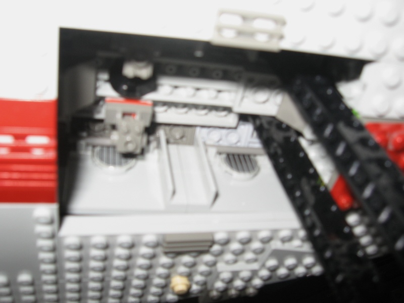24venator_sd_bottom_hanger_2.jpg