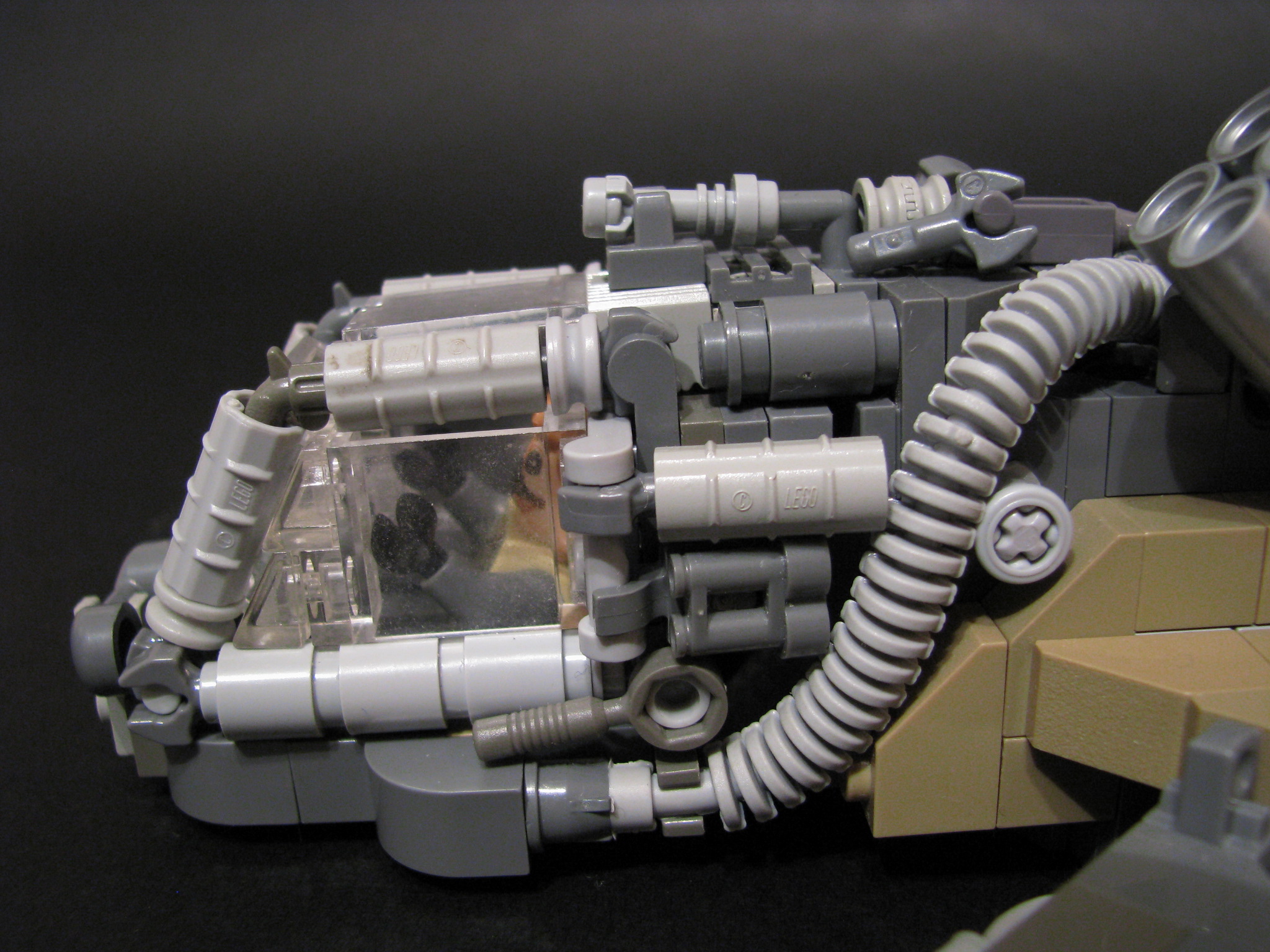 lego4_420.jpg