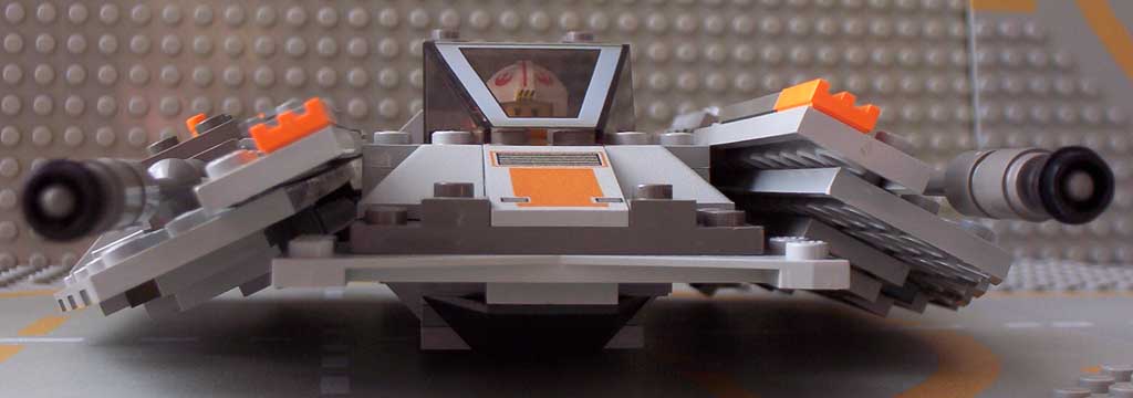 snowspeeder_moc04.jpg