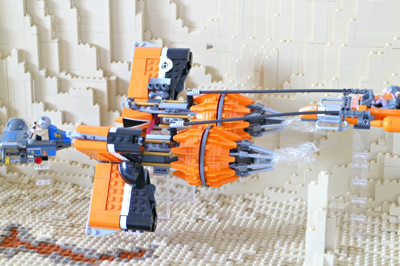 brickshelf107.jpg