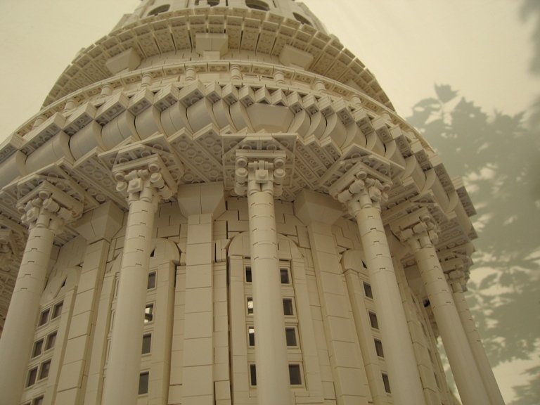015_capitol_display.jpg
