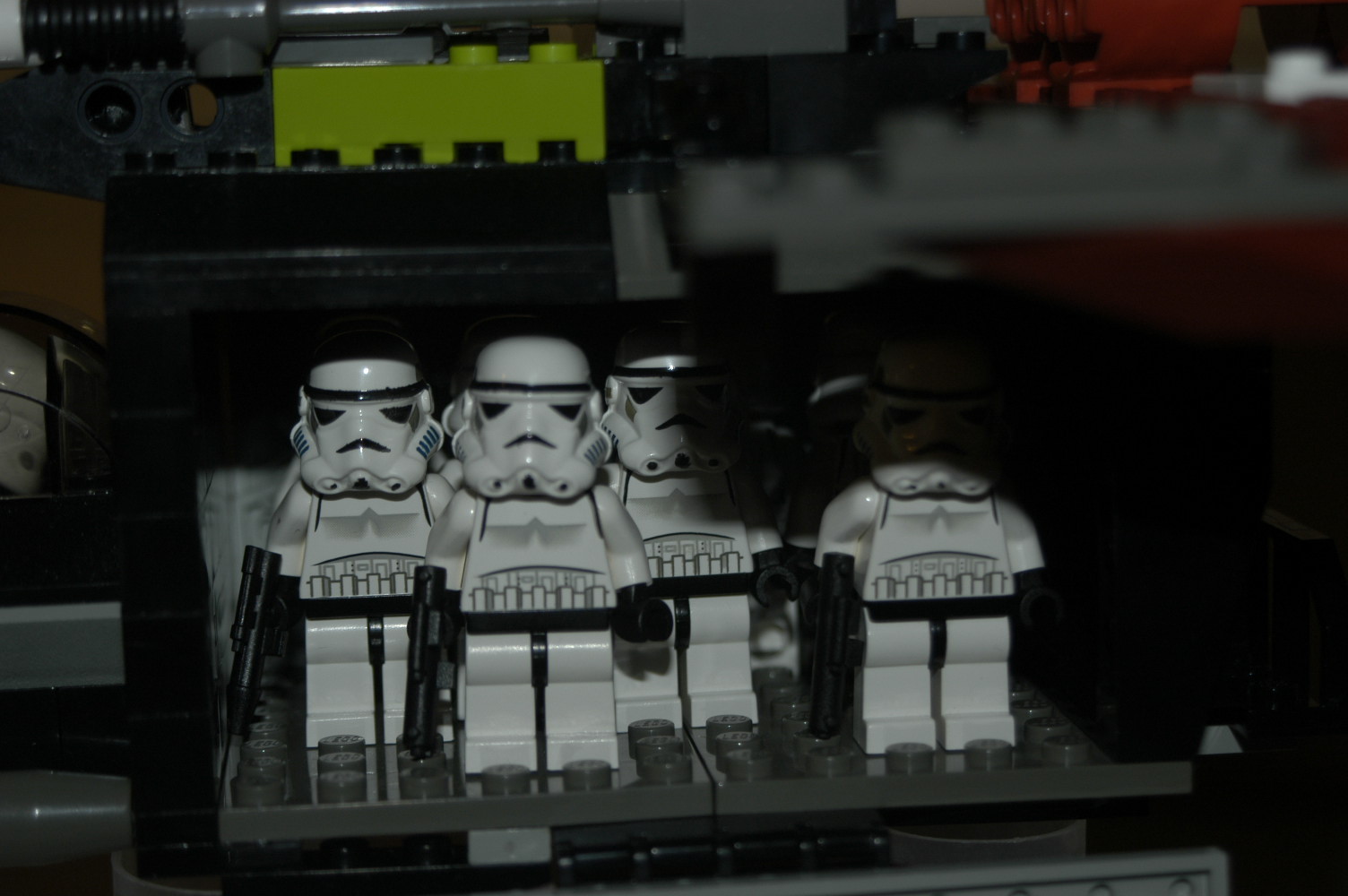 legostarwarspics002.jpg