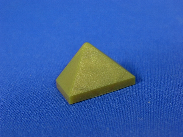 7040_03.jpg