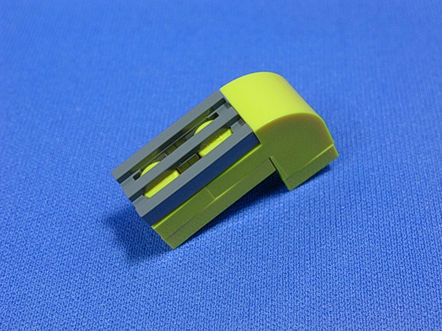 4915_02b05.jpg