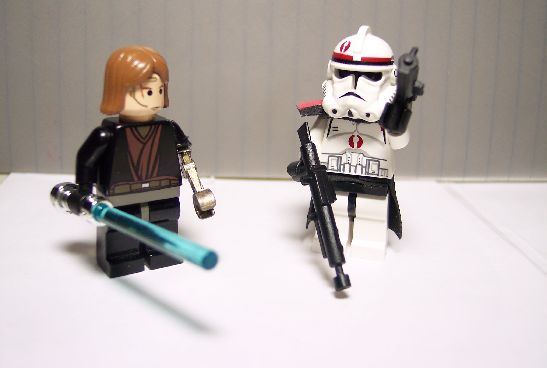 anakin_and_red_clone.jpg