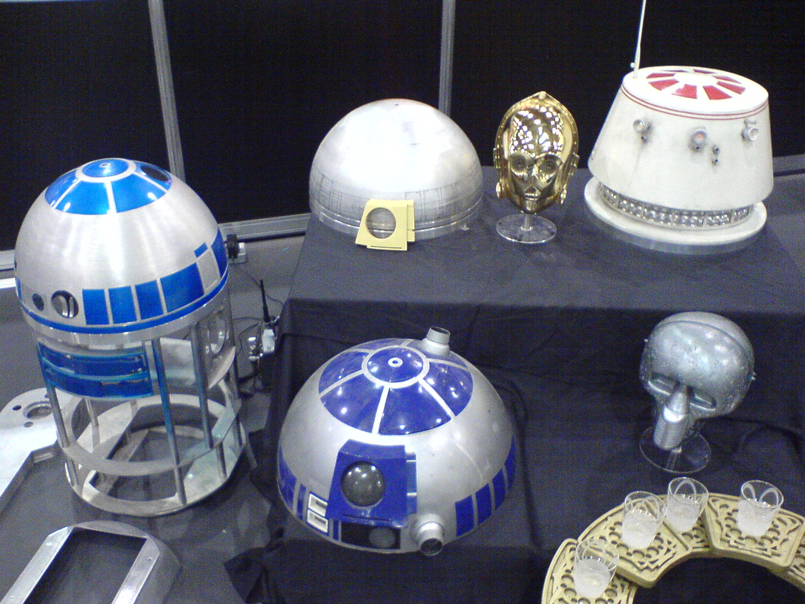 droids_1.jpg