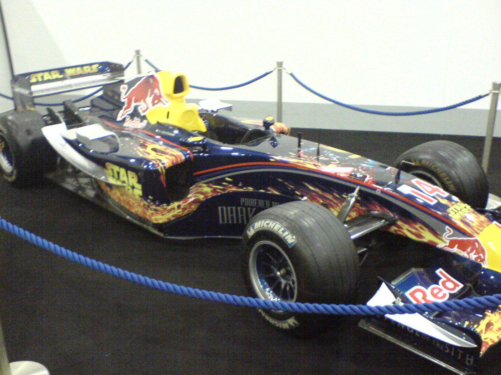 star_wars_f1_car_1.jpg