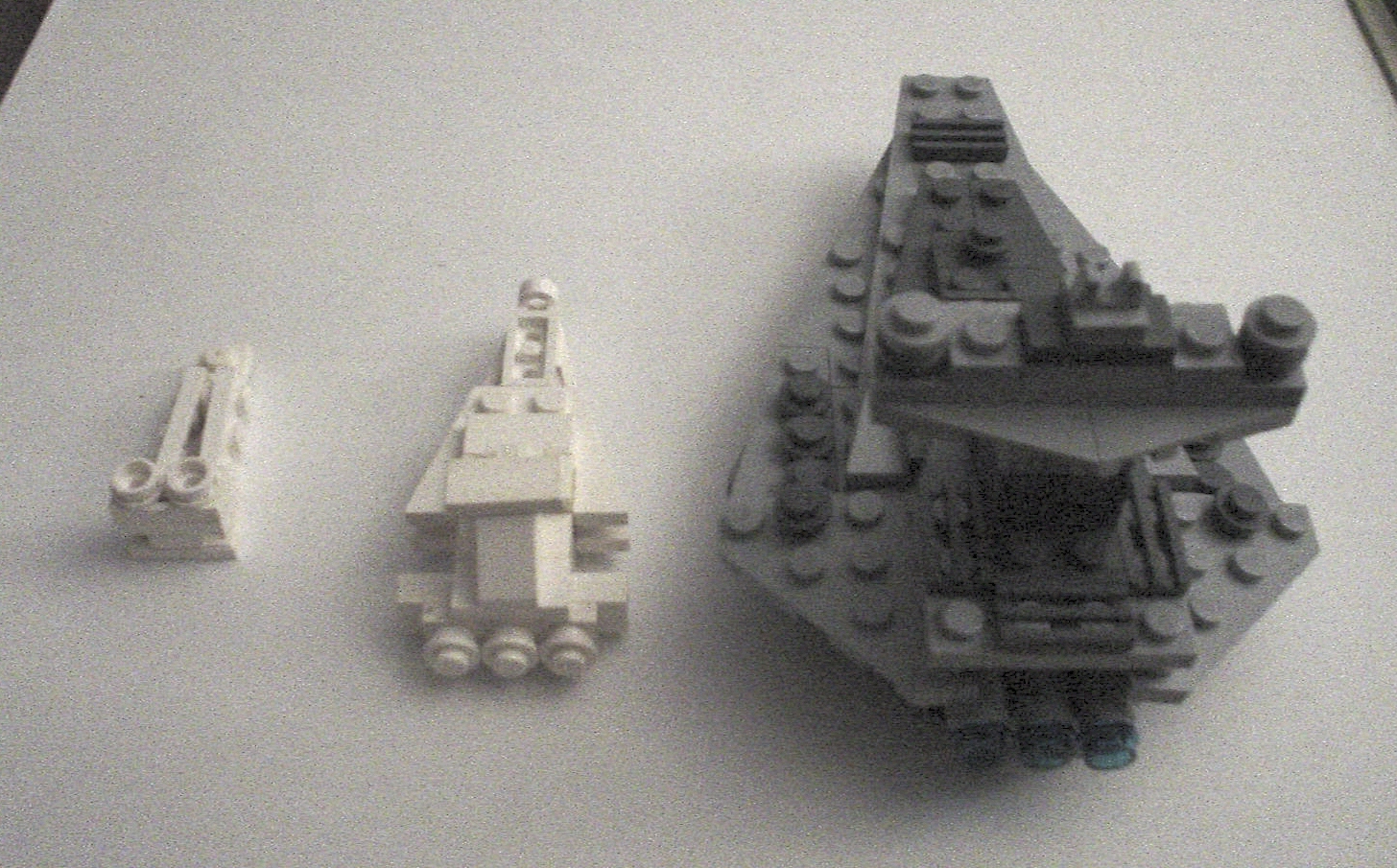mini-stardestroyers-aft1q.jpg