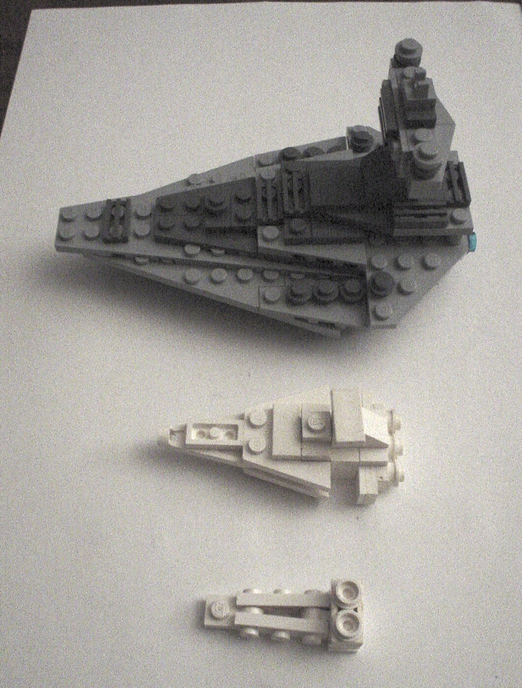 mini-stardestroyers-port1q.jpg