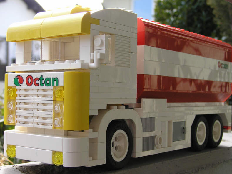 truck1.jpg