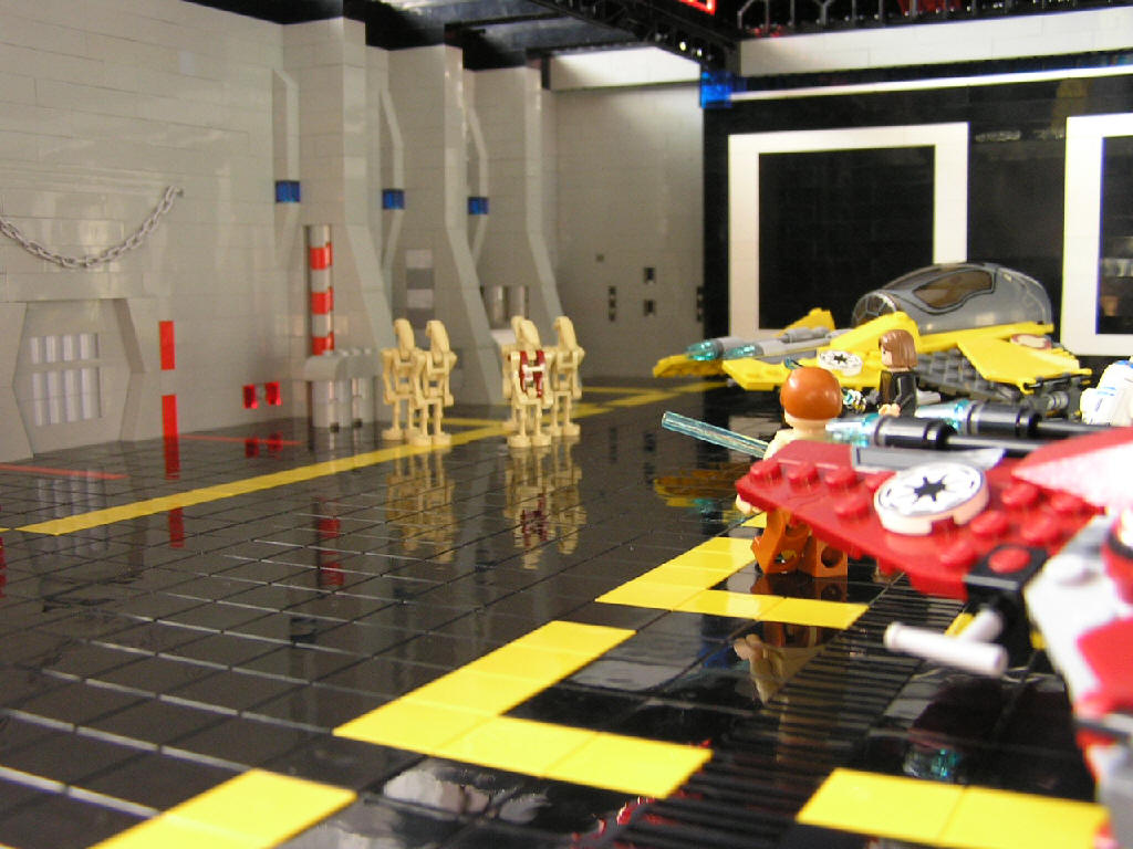 epiii-hangar_34.jpg