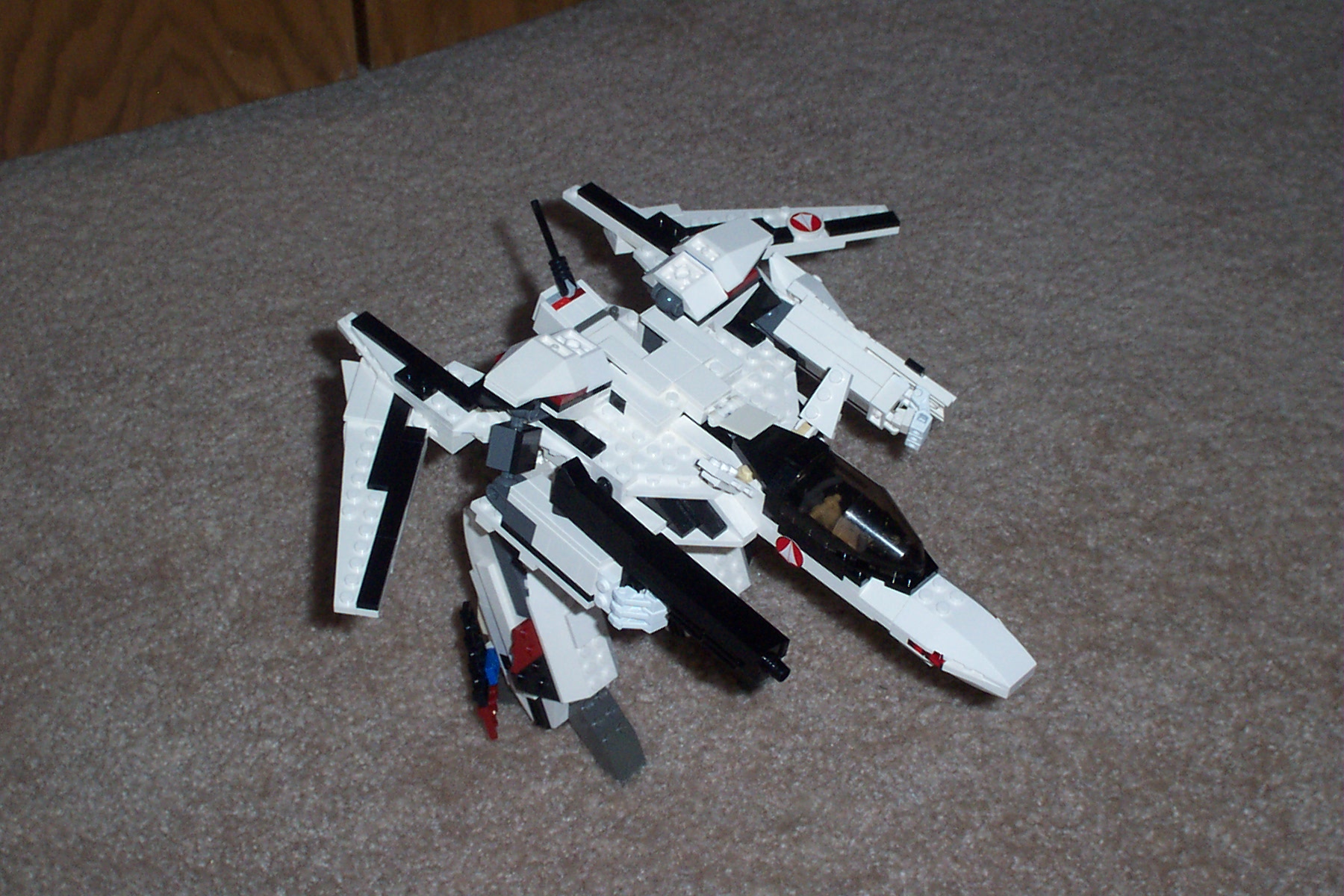 yf19-gerwalk_1.jpg