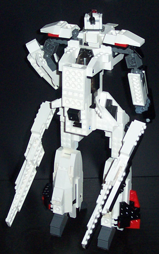 yf19-battroid_2.jpg