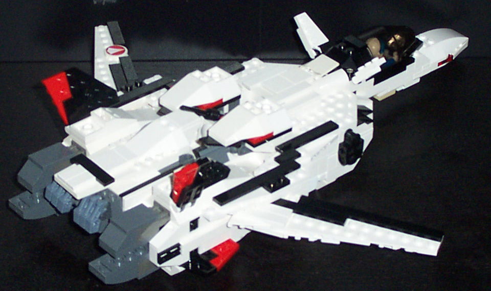 yf19-fighter_3.jpg