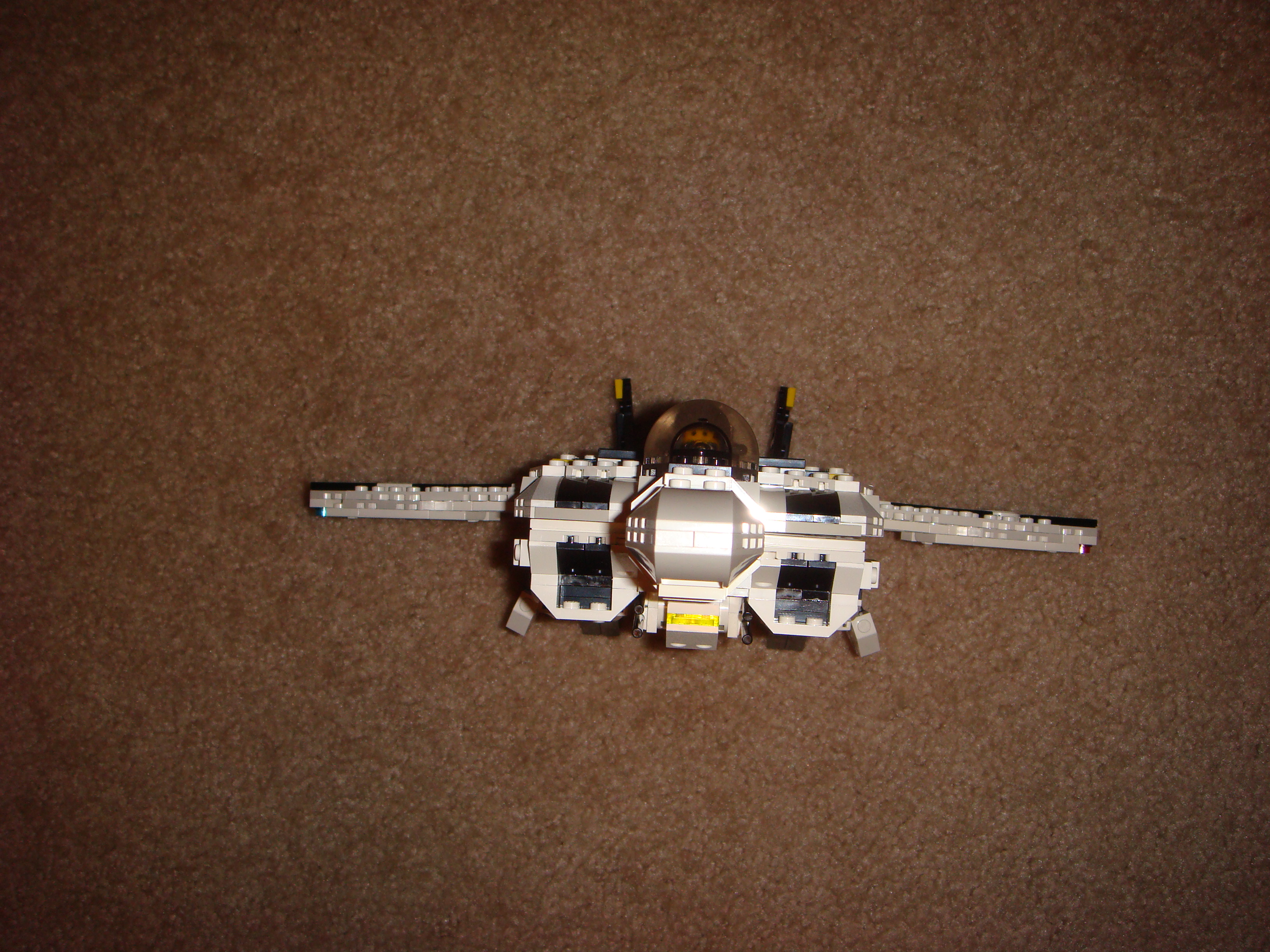 vf-1s_fighter2.jpg
