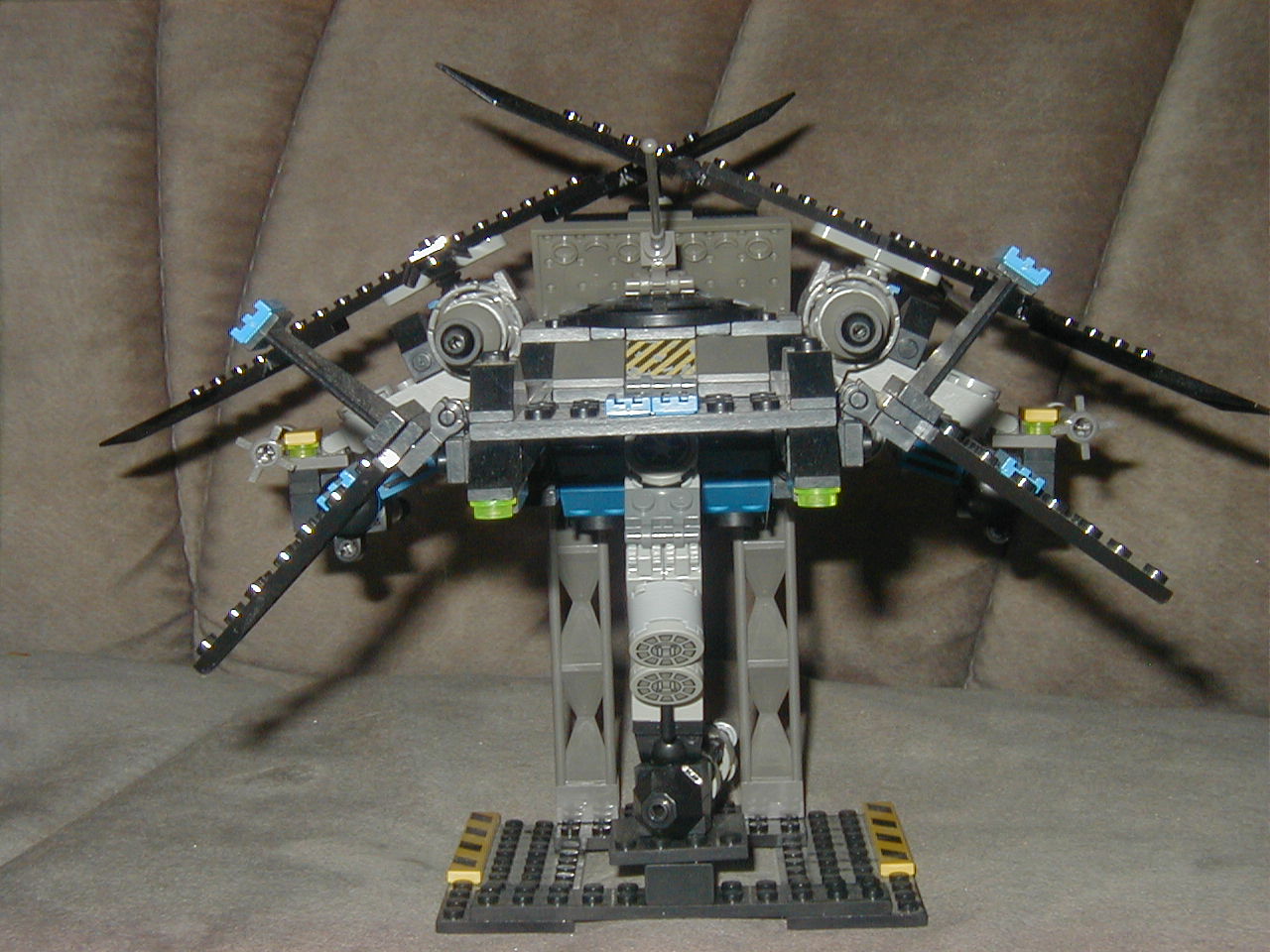 lego08.jpg