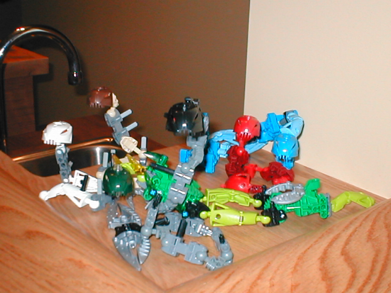 bionicle_pics_1_025.jpg