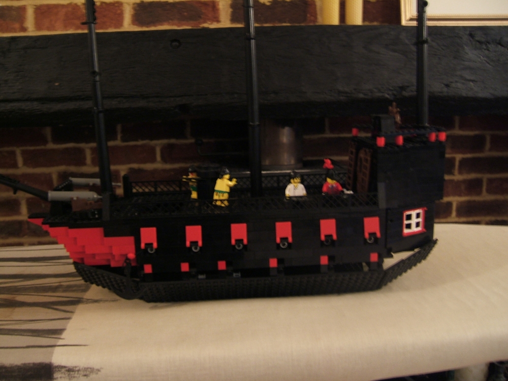 ship1.jpg