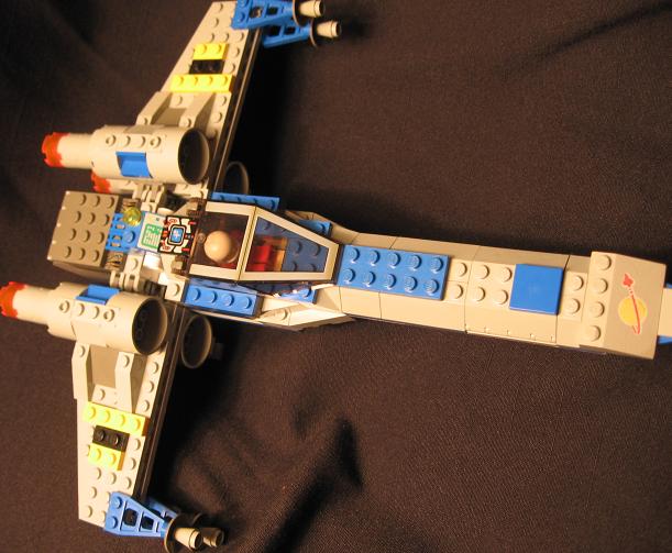 02xwing.jpg