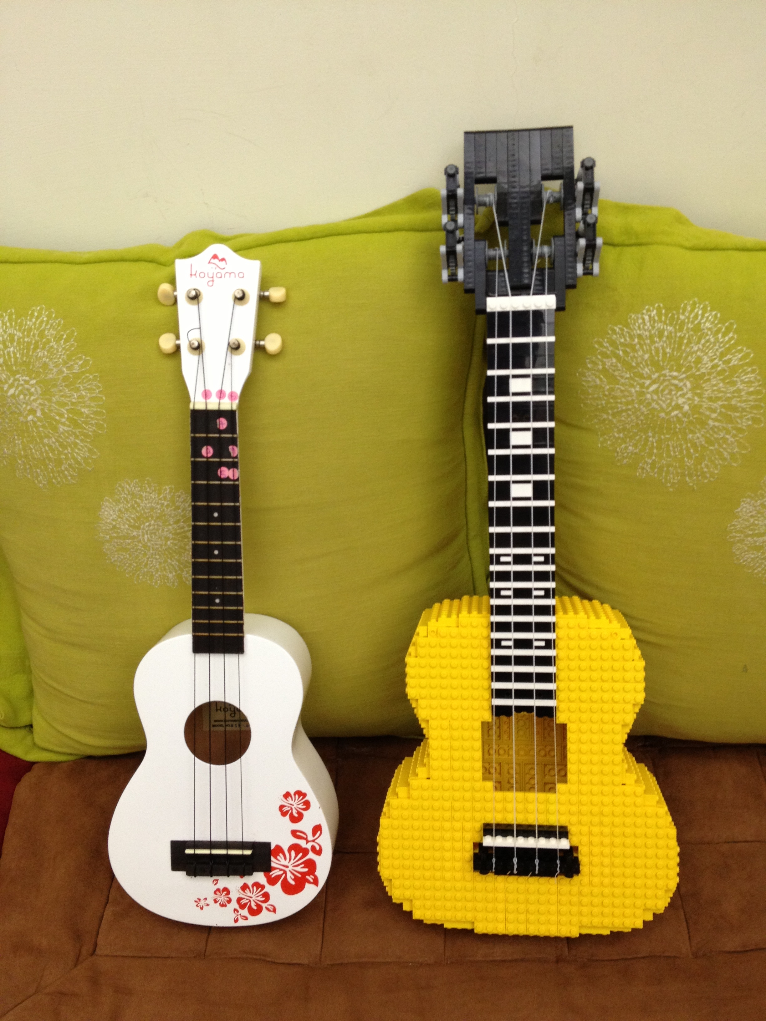 lego_ukulele_concert.jpg
