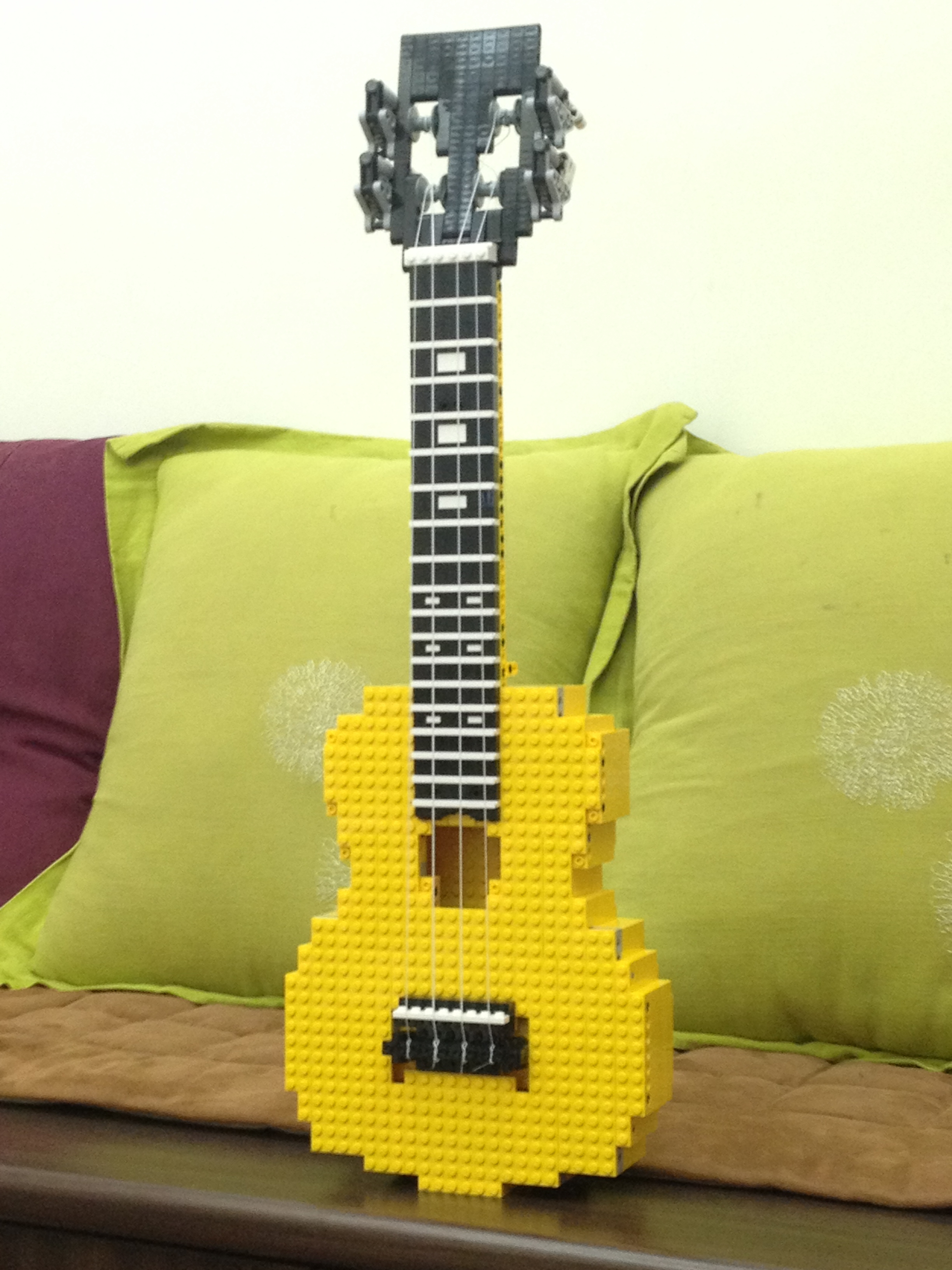 lego_ukulele_concert_ver_1.jpg