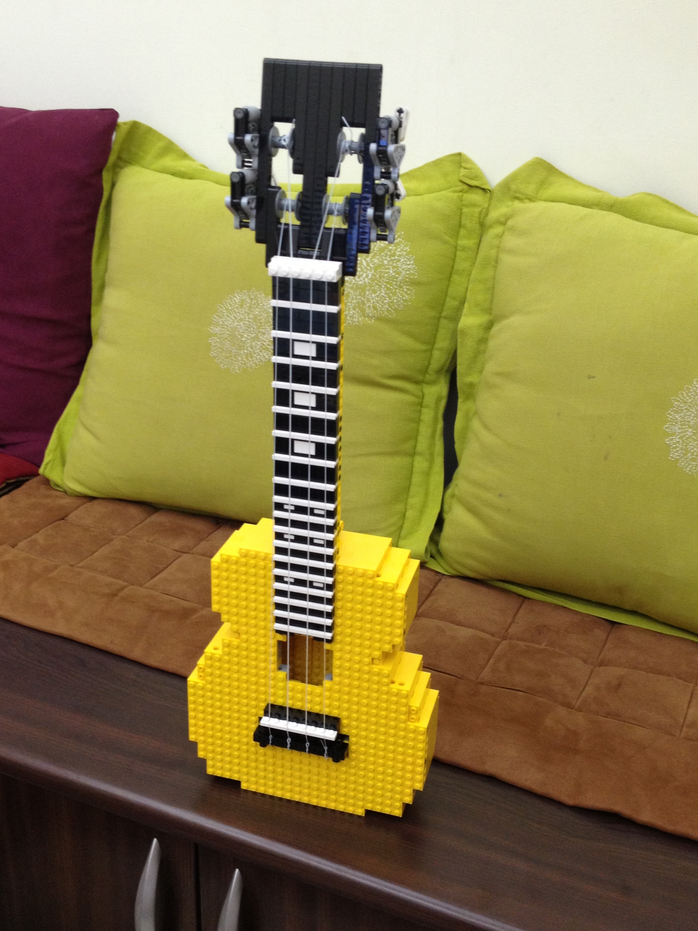 lego_ukulele_concert_ver_3.jpg