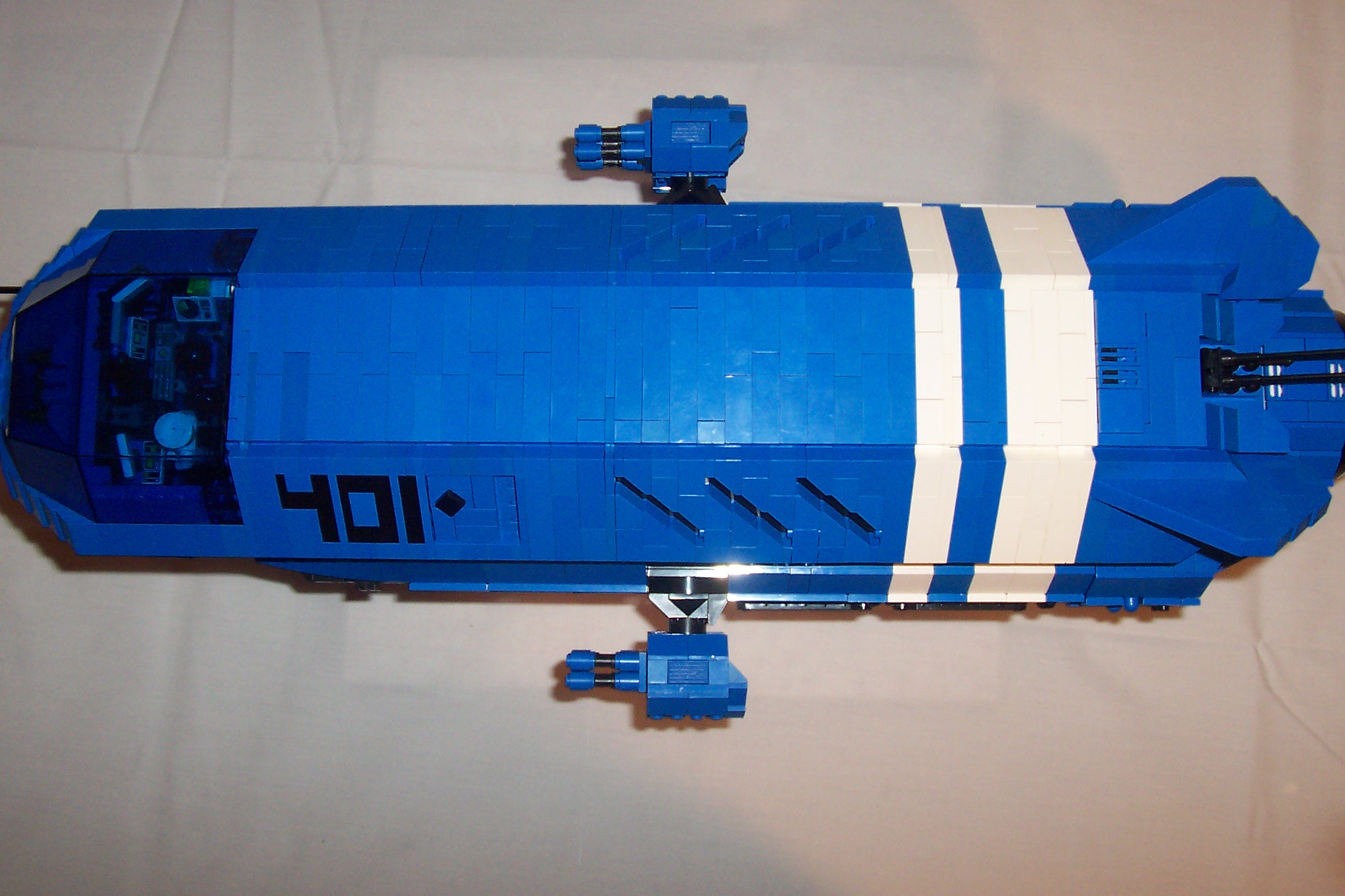 blue_ship_038.jpg