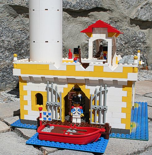 lighthouse2.jpg