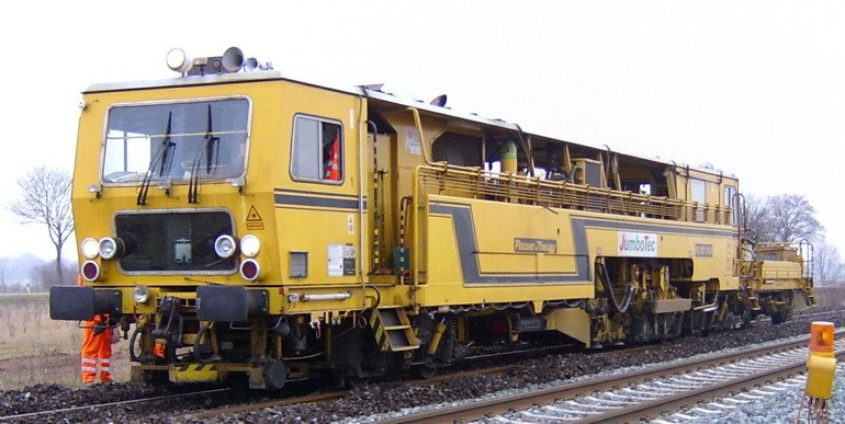 102.jpg