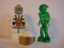 2minifigs.jpg
