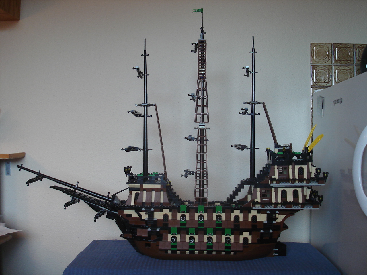 bf-ship_santa_maria.jpg