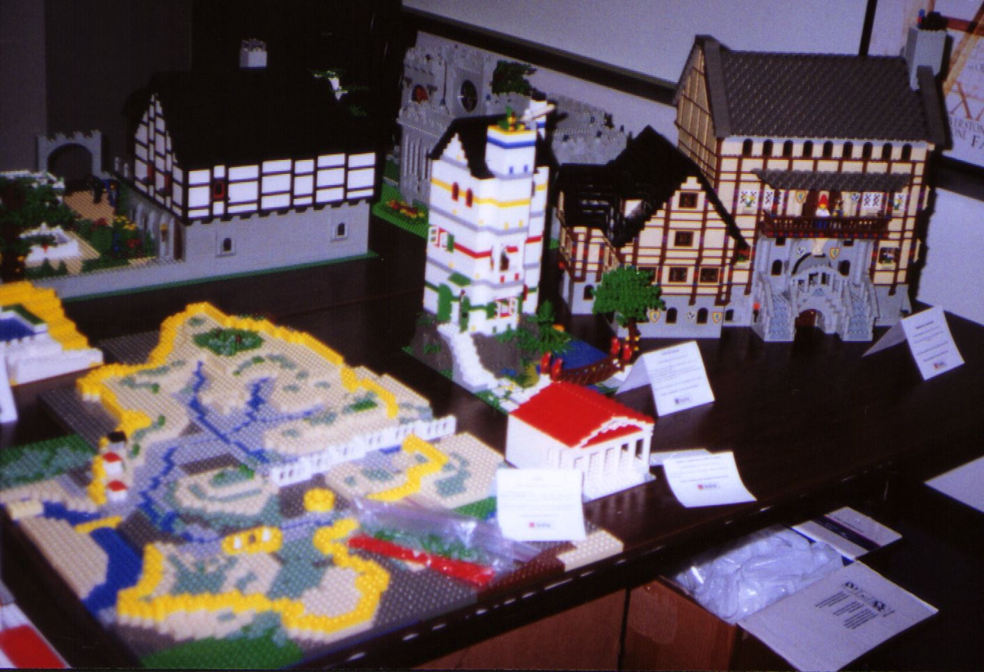 castle08.jpg