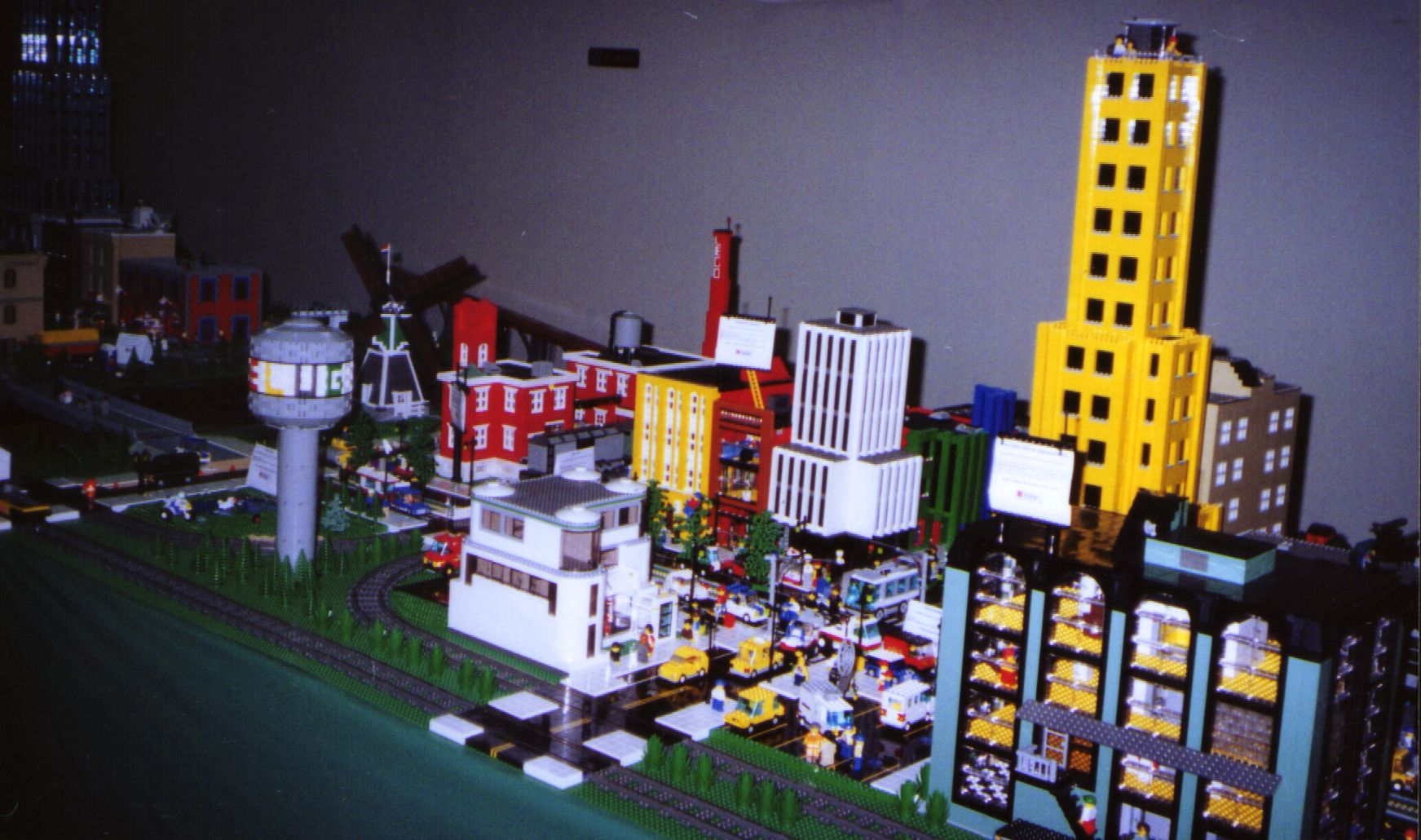 layout09.jpg