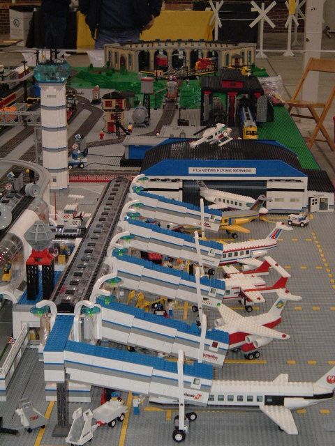 gat0104airport3.jpg