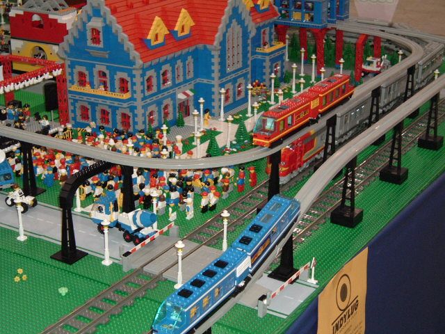 gat0104train10.jpg
