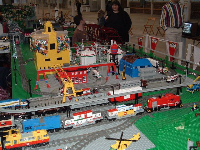 gat0104train3.jpg