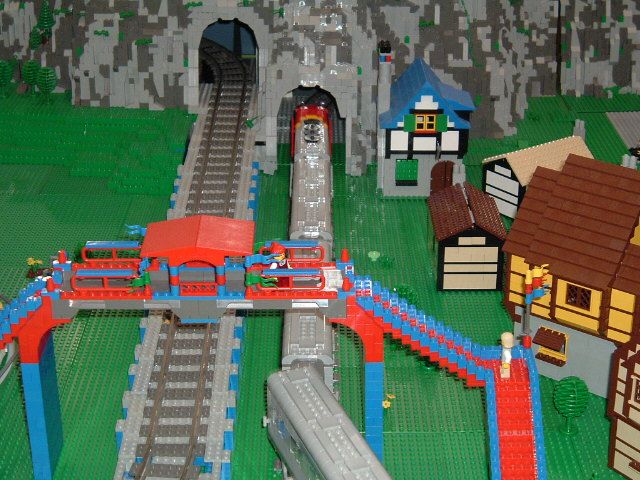 gat0104train9.jpg