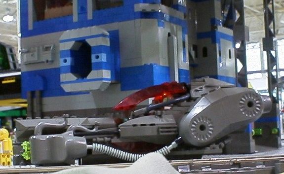 gat0105moonbase04.jpg