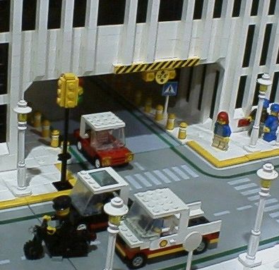 gat0105underbuilding.jpg