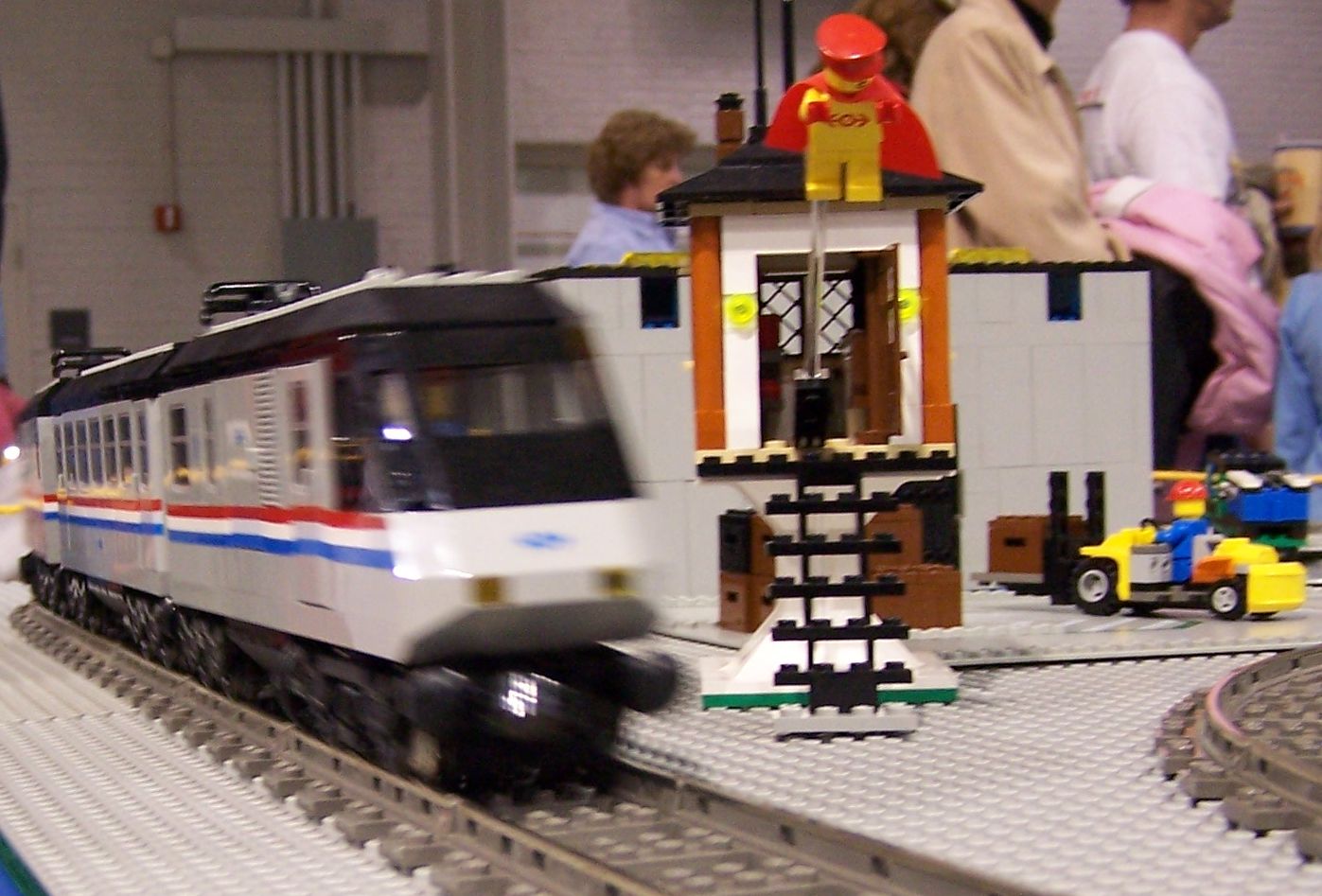 train1.jpg