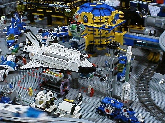 kpmoonbase2.jpg