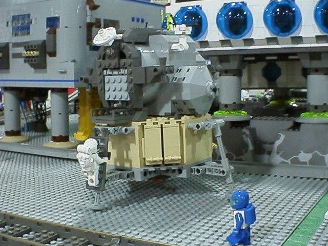 kpmoonlander.jpg