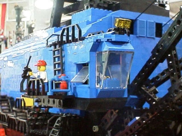 ke05tcrane3.jpg