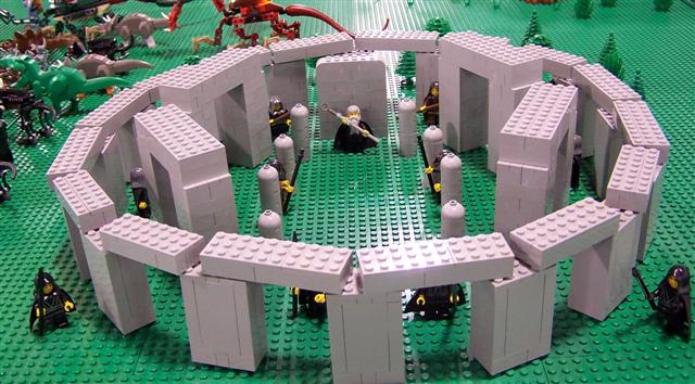 cstonehenge1s.jpg