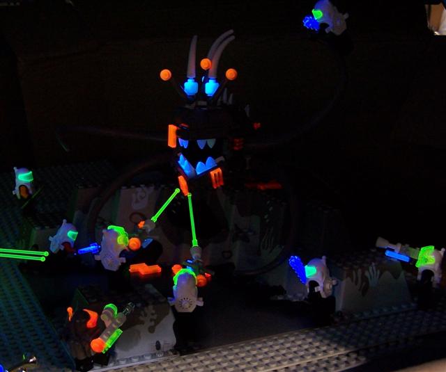 sdark4s.jpg