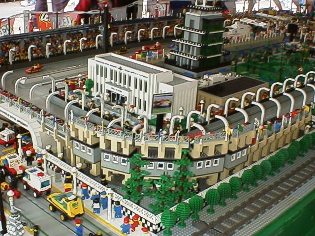 kd05tspeedway01.jpg