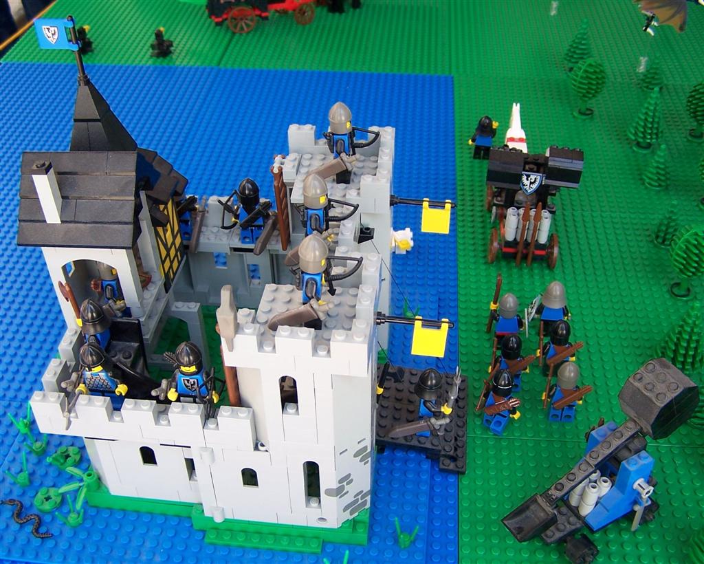 castle03a.jpg