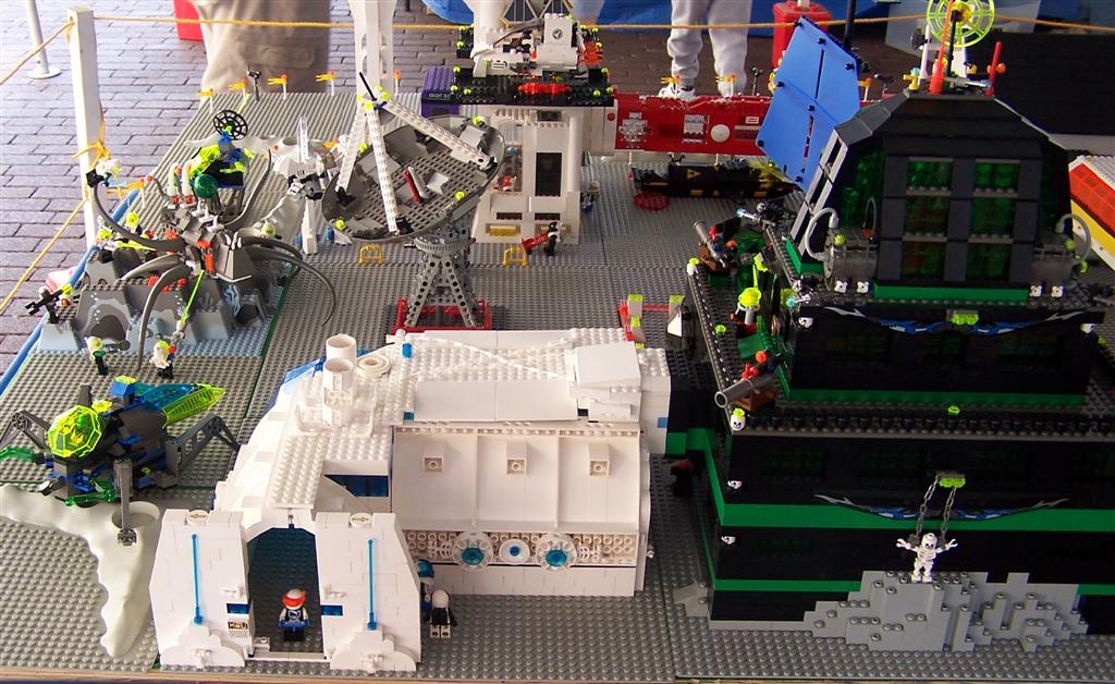 space09.jpg