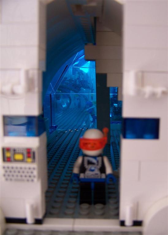 space09a.jpg